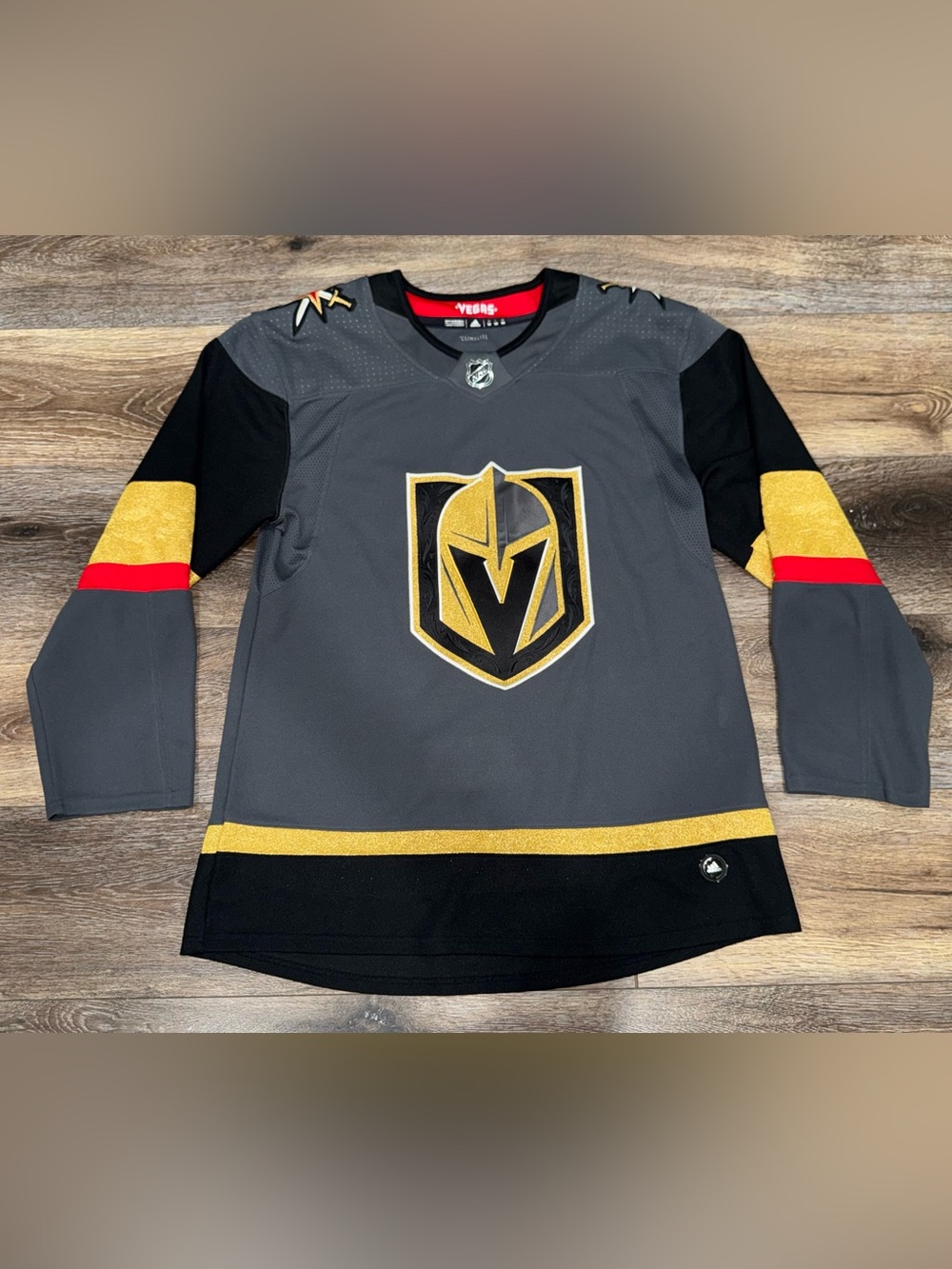 Men's Vegas Golden Knights Adidas Gray Alternate Jersey Size 50